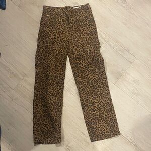 Gap cheetah print cargo jeans